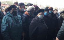 У Маріуполі сотні людей штурмували новий супермаркет (фото, відео)