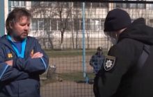 "Дебилы": оштрафованный за нарушение карантина экс-футболист оскорбил полицию и журналистов