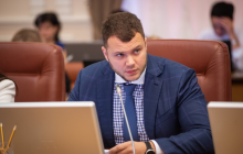 Нардеп Дубінський заявив, що міністр інфраструктури Криклій взяв у помічники експерта з відкатів