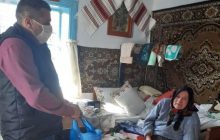 Підприємство Бахматюка передало продуктові набори до Великодня малозабезпеченим та пенсіонерам