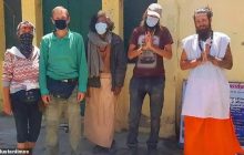 Українець з групою туристів жили у печері в Індії після введення карантину (фото)