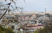Kyiv sees first day of quarantine easing