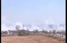 На Харьковщине возле военных складов вспыхнул пожар (видео)