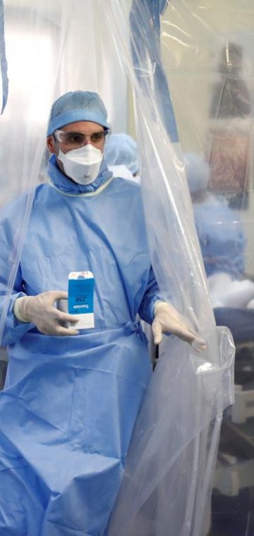 The Guardian розвіює міфи про COVID-19: