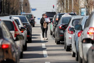 В России впервые сократилось количество машин у населения