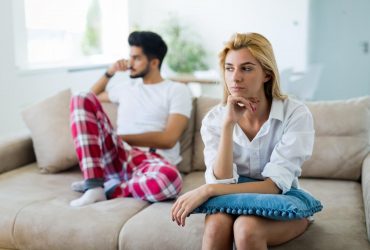 Чоловіки відповіли, чому вони залипають на жінок старшого віку