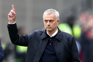 Они демонстрируют, насколько являются сплоченными: знаменитый тренер выразил поддержку Украине