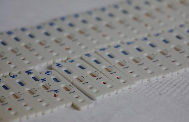 Українська співачка поділилася досвідом, що робити, якщо тест на коронавірус виявився позитивним