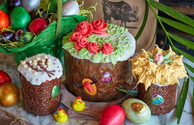 Как украсить кулич на Пасху: самая вкусная глазурь и изысканный декор