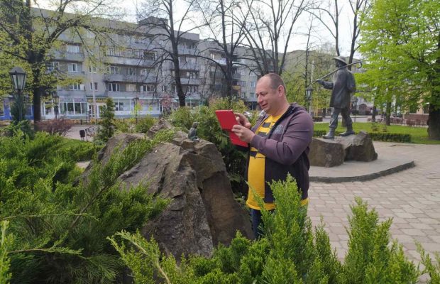 Кельты, Ференц Лист, бравый солдат Швейк и кубик Рубика – виртуальная экскурсия мини-скульптурками Украины и Венгрии (фоторепортаж)