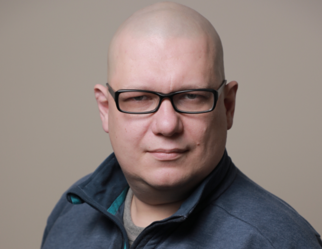 Поліцейські напали на журналіста / фото delo.ua Поліцейські напали на журналіста / фото delo.ua