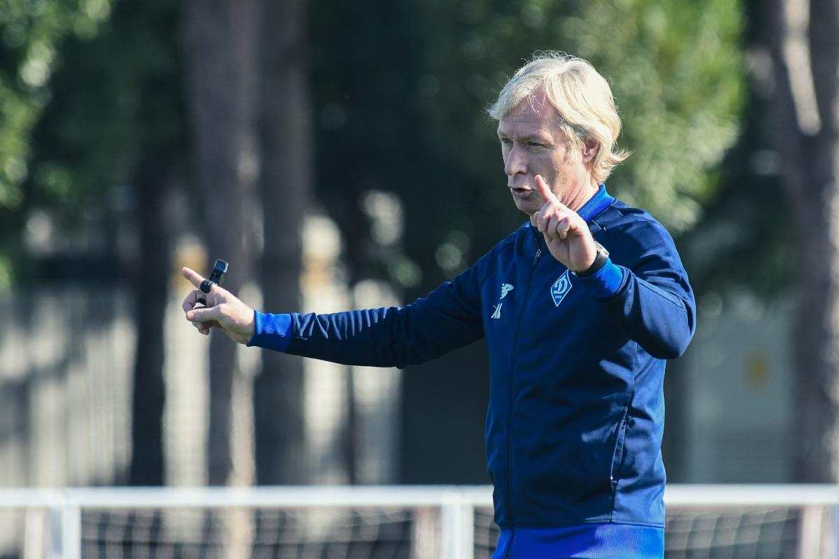 Михайличенко задоволений настроєм футболістів / фото: facebook.com/fcdynamoua Михайличенко задоволений настроєм футболістів / фото: facebook.com/fcdynamoua