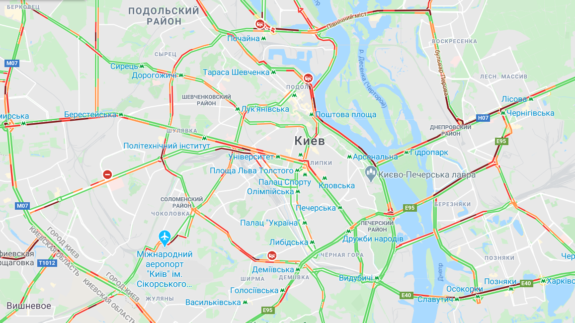 Проїзд на правий берег ускладнено / Google Maps Проїзд на правий берег ускладнено / Google Maps