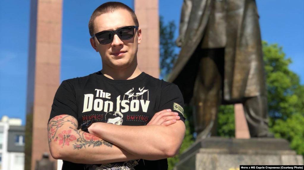 Активіст Стерненко заявив про виклик до СБУ для отримання підозри Активіст Стерненко заявив про виклик до СБУ для отримання підозри