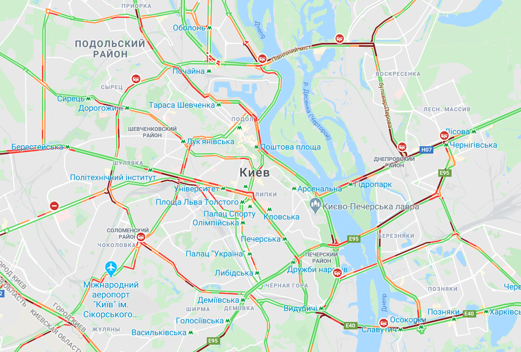 В Киеве снова возникли пробки / Google Maps В Киеве снова возникли пробки / Google Maps