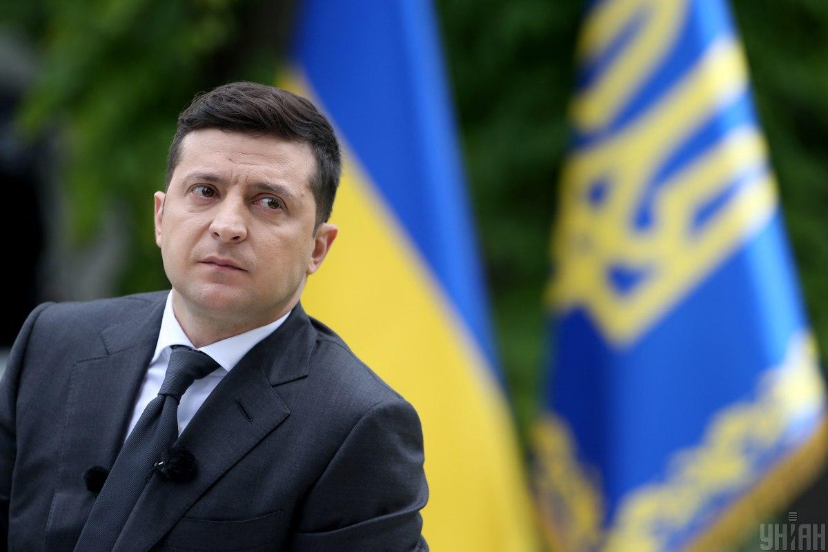 Президент подчеркнул, что в состав КС входят "дети" Януковича и "родственники" Тимошенко/ УНИАН
