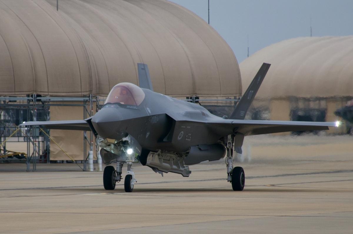 F-35 / Savanah Bray F-35 / Savanah Bray