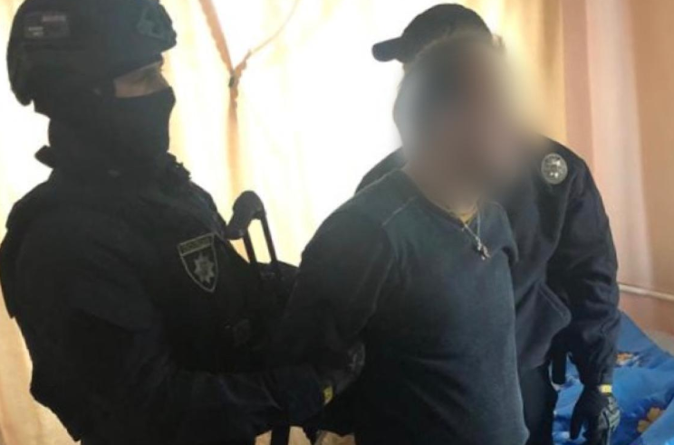 Правоохоронці затримали осіб, які розповсюджували дитячу порнографію / npu.gov.ua Правоохоронці затримали осіб, які розповсюджували дитячу порнографію / npu.gov.ua