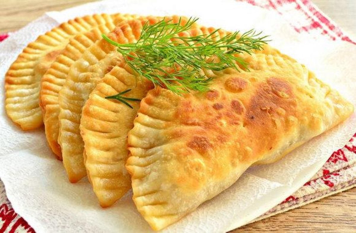 Тесто для чебуреков без яиц - пошаговый рецепт с фото на irhidey.ru