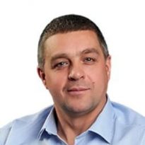 «Поверніть нас в інтернат». Але ми стикалися і з сім'ями, які живуть дружно і відмовилися від нашої допомоги. На жаль, таких лише третина, більша частина – «дно»"