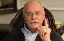 Друг Путіна Михалков звинуватив Біла Гейтса у намірі "чіпувати людей" (відео)
