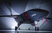 Компанія Boeing показала перший бойовий безпілотник зі штучним інтелектом (фото)