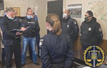На Харьковщине двое патрульных похитили иномарку
