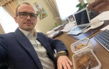 Привезли помічники: міністр юстиції показав обід з Лук'янівського СІЗО (фото)