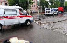 Їхав на червоний: в Одесі маршрутник на смерть збив пішохода на переході (фото)