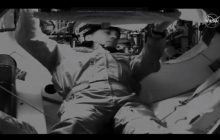 Открытие люков между Crew Dragon и МКС (відео)