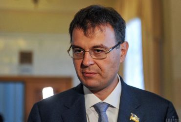 Діяльність Данила Гетманцева завдала найбільшої шкоди рейтингу президента, - соцопитування