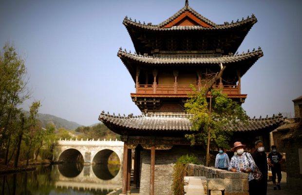 Іноземці більше не хочуть їхати в Китай: росіяни ситуацію не врятують