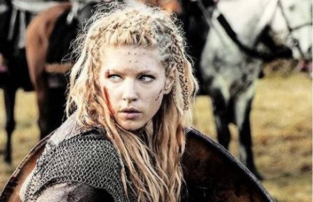 "Люблю тебе": українська зірка "Вікінгів" Кетрін Винник зворушливо привітала відомого актора (фото)