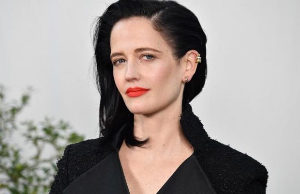 "Як птиці на ходулях": Єва Грін розкритикувала високі підбори за антифеміністичність