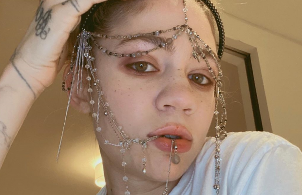 "Захоплююче": дівчина Ілона Маска вирішила продати частину душі за $10 мільйонів