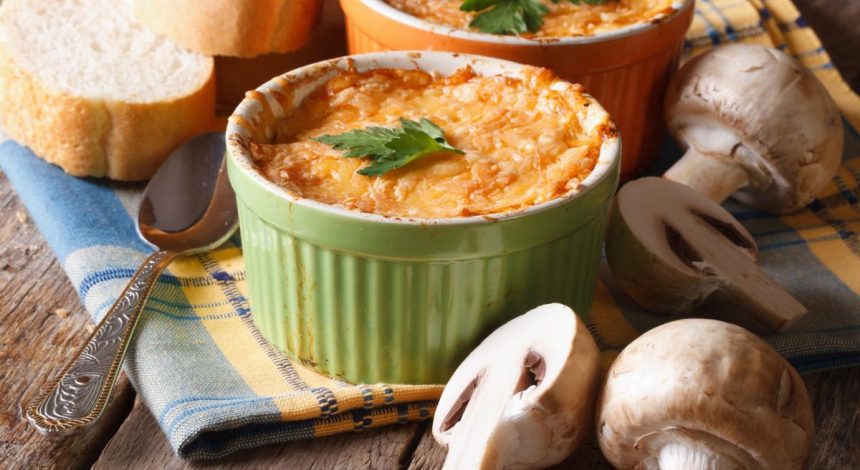 Нежно-ароматный жульен: как приготовить вкусное блюдо