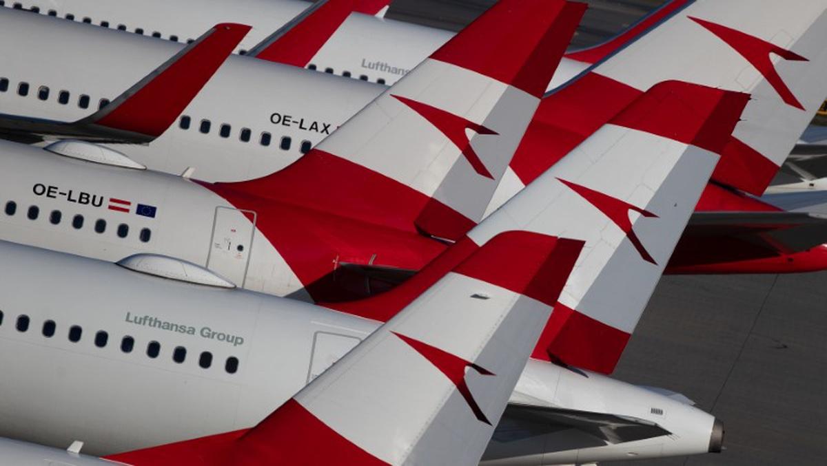 Рейс Austrian Airlines довелося розгорнути через поломку туалетів / фото REUTERS Рейс Austrian Airlines довелося розгорнути через поломку туалетів / фото REUTERS
