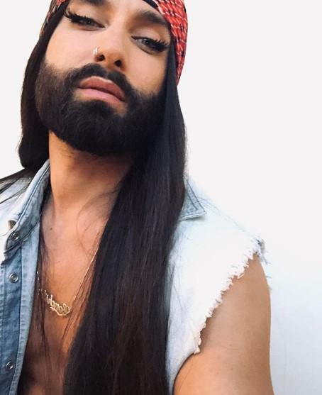 Кончіта Вурст / фото instagram.com/conchitawurst Кончіта Вурст / фото instagram.com/conchitawurst