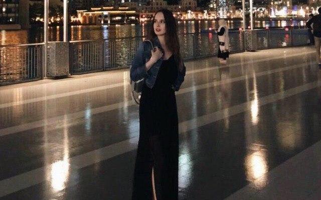 Дівчина співпрацювала з брендами, брала участь у показах та фотосесіях / фото Telegram Mash Дівчина співпрацювала з брендами, брала участь у показах та фотосесіях / фото Telegram Mash