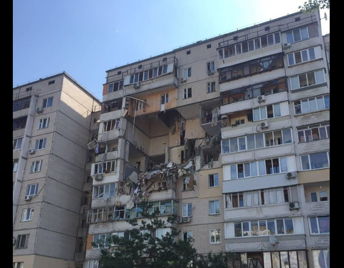 Под завалами могут быть люди Под завалами могут быть люди