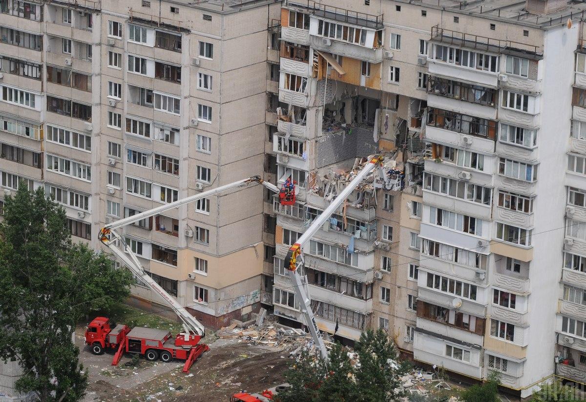 В Києві вранці пролунав вибух у житловому будинку / фото УНІАН В Києві вранці пролунав вибух у житловому будинку / фото УНІАН
