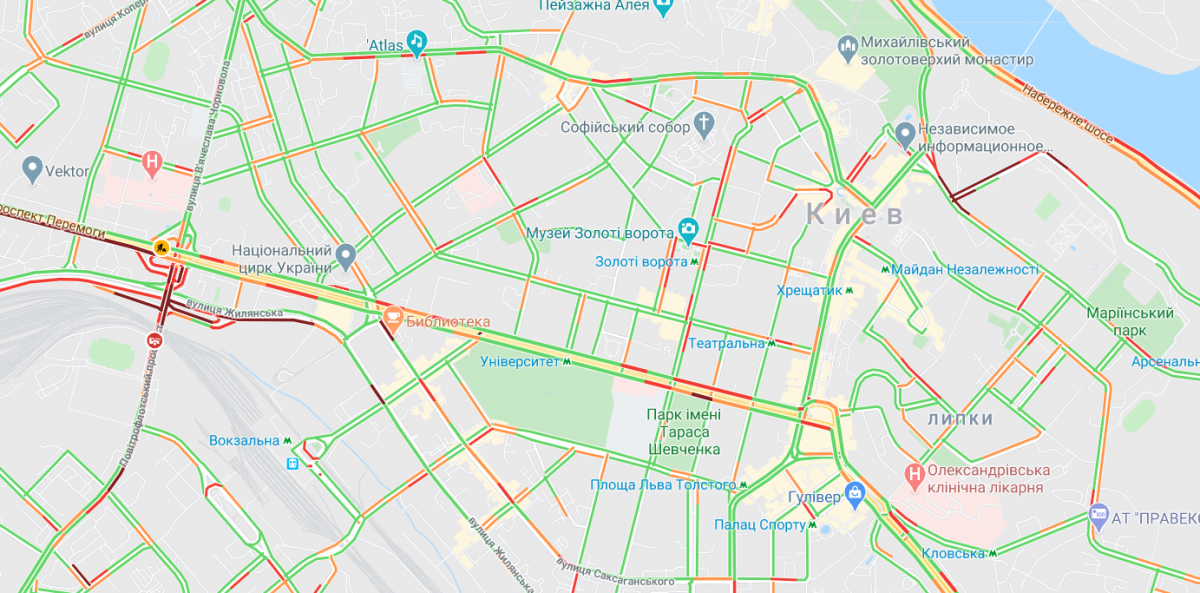 У центрі Києва великих заторів немає / Google Maps У центрі Києва великих заторів немає / Google Maps