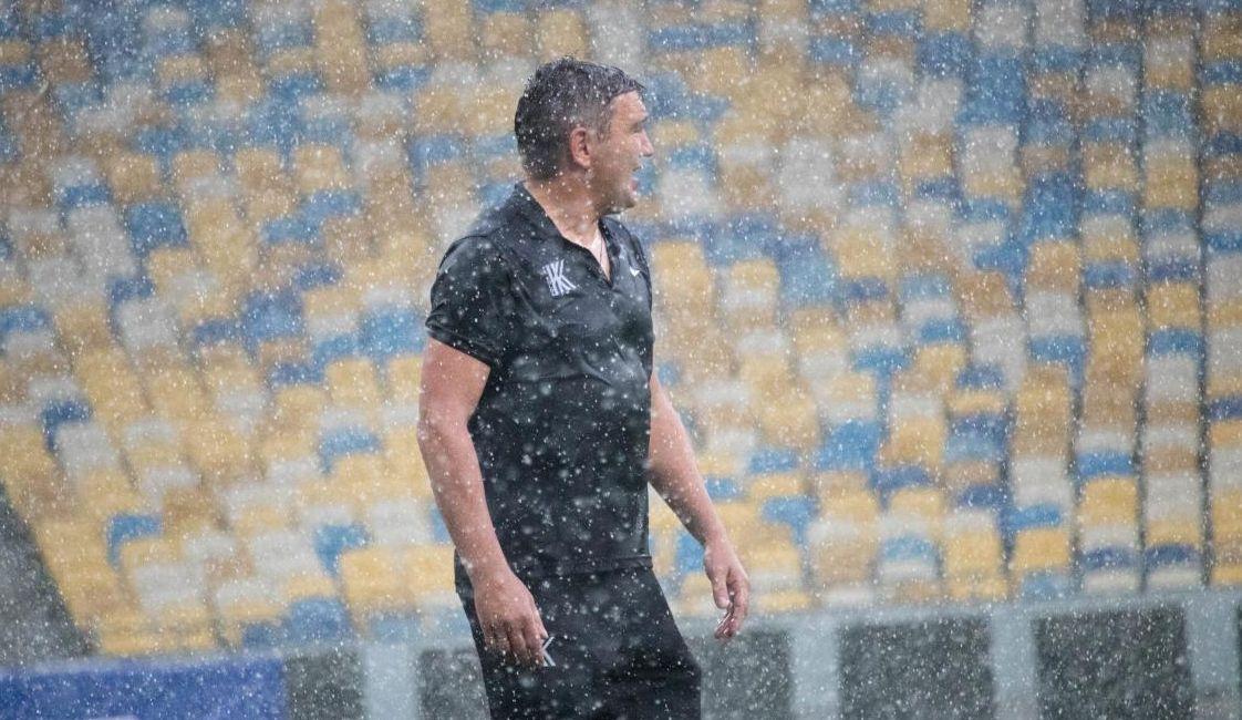 Руслан Костишин назвав бригаду арбітрів "шайкою-лійкою" / фото ФК Колос Руслан Костишин назвав бригаду арбітрів "шайкою-лійкою" / фото ФК Колос