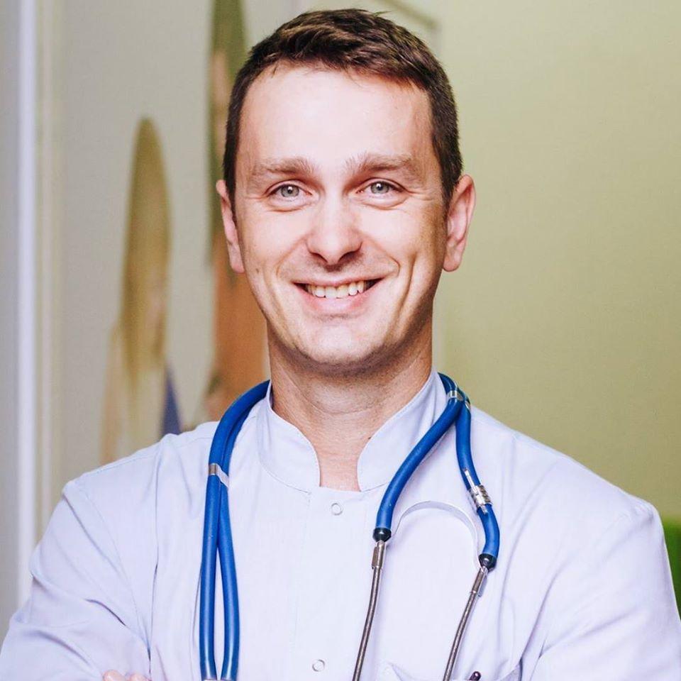 Лікар-інфекціоніст Віктор Петров розповів про причини різкого збільшення кількості хворих на COVID / фото УНІАН