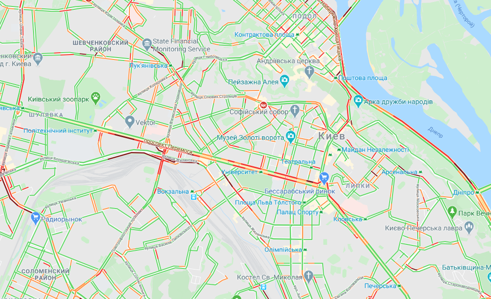 В центре города пробка на проспекте Победы / Google Maps В центре города пробка на проспекте Победы / Google Maps