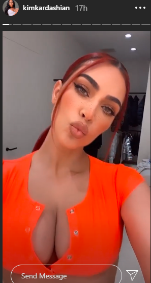 Ким показала грудь / Скриншот Instagram Ким показала грудь / Скриншот Instagram