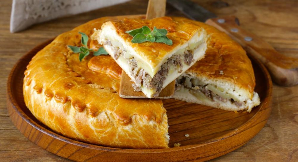 Пирог с мясом и картофелем — aikimaster.ru