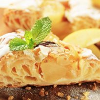 Вкусная выпечка из слоеного теста: рецепты различных вкусностей