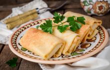 Самые вкусные блины с мясом: рецепты сытного и ароматного блюда