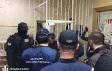 На Дніпропетровщині затримано семеро поліцейських, які змушували громадян вчиняти злочини